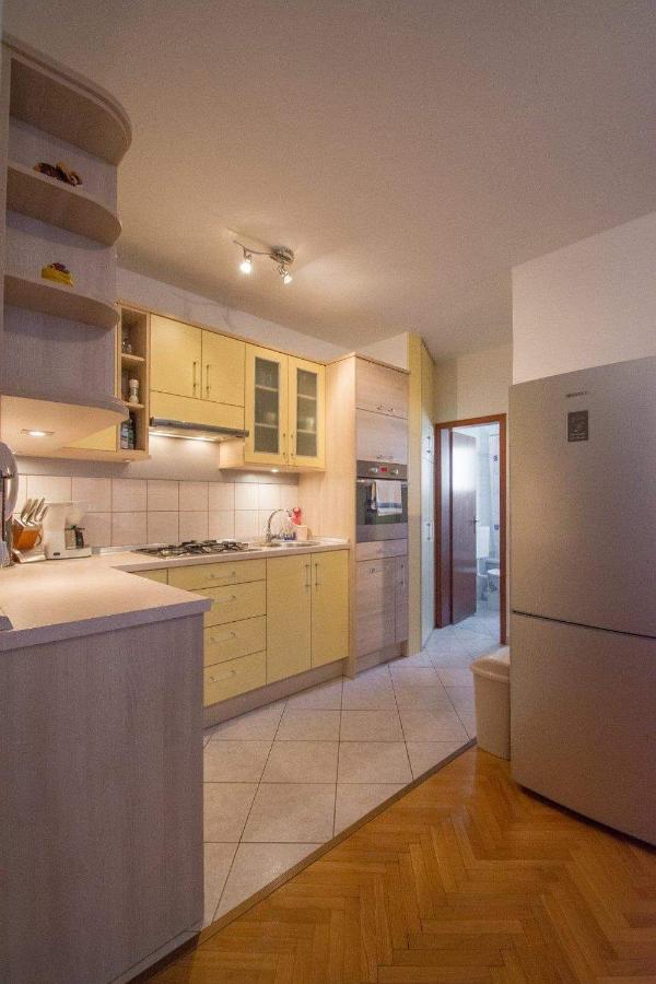 Sun & More Apartment Crikvenica Buitenkant foto
